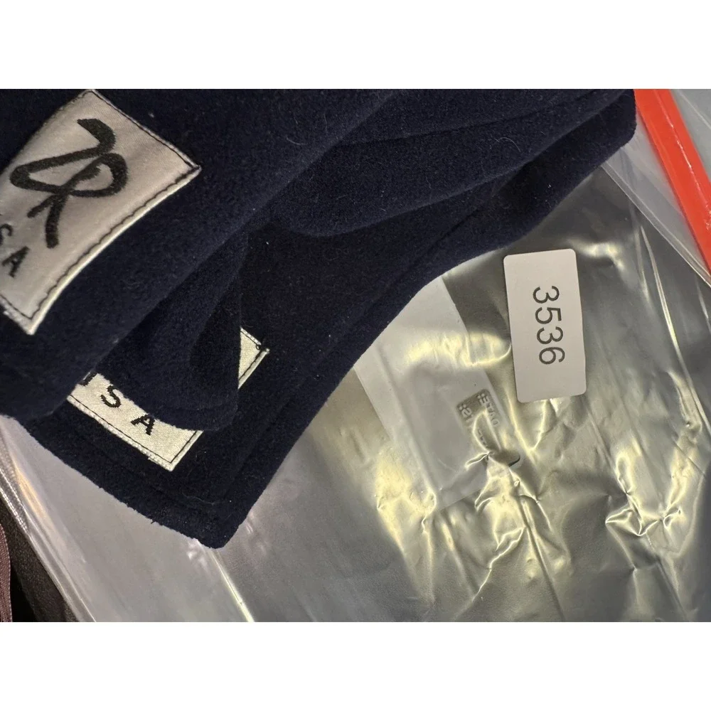 Z R USA pair gore